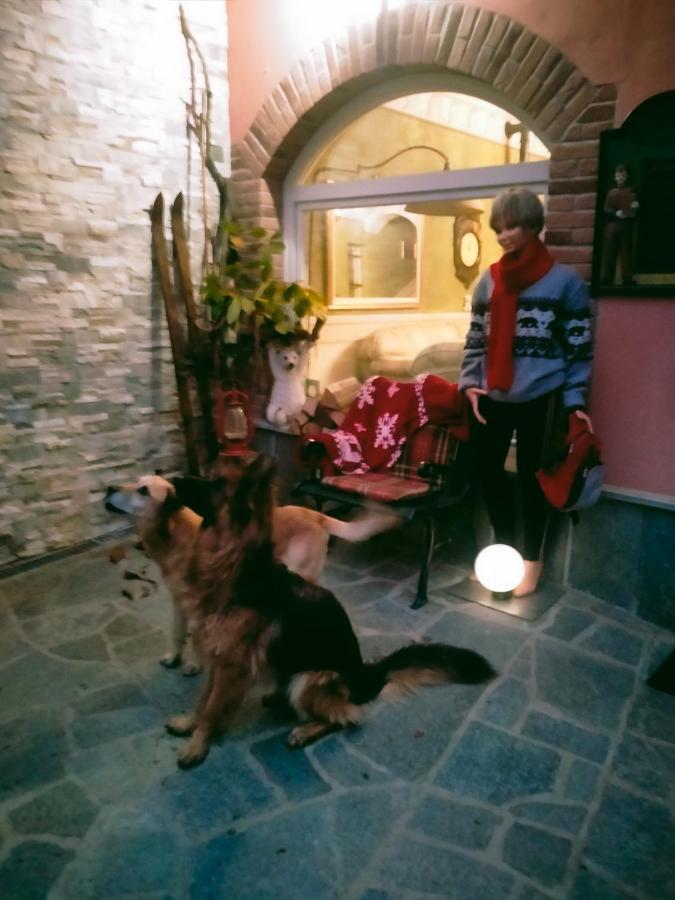 B&B Casa Dell'Orso ルリジア エクステリア 写真