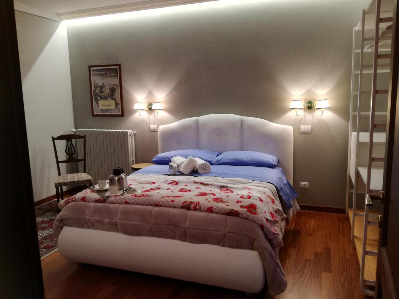 B&B Casa Dell'Orso ルリジア エクステリア 写真